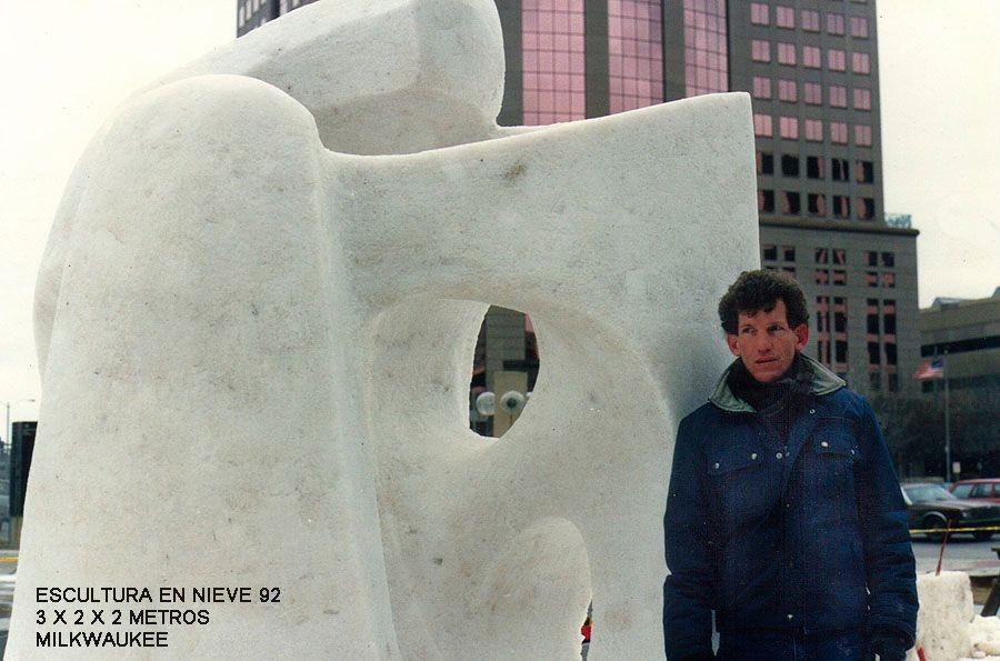 Obra pública / Arte público _ Franklin Zúñiga _ Milwaukee, Estados Unidos